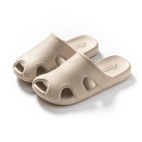 Closed-Toe Soft Sole Non-Slip Clogs for Indoor and Outdoor Use